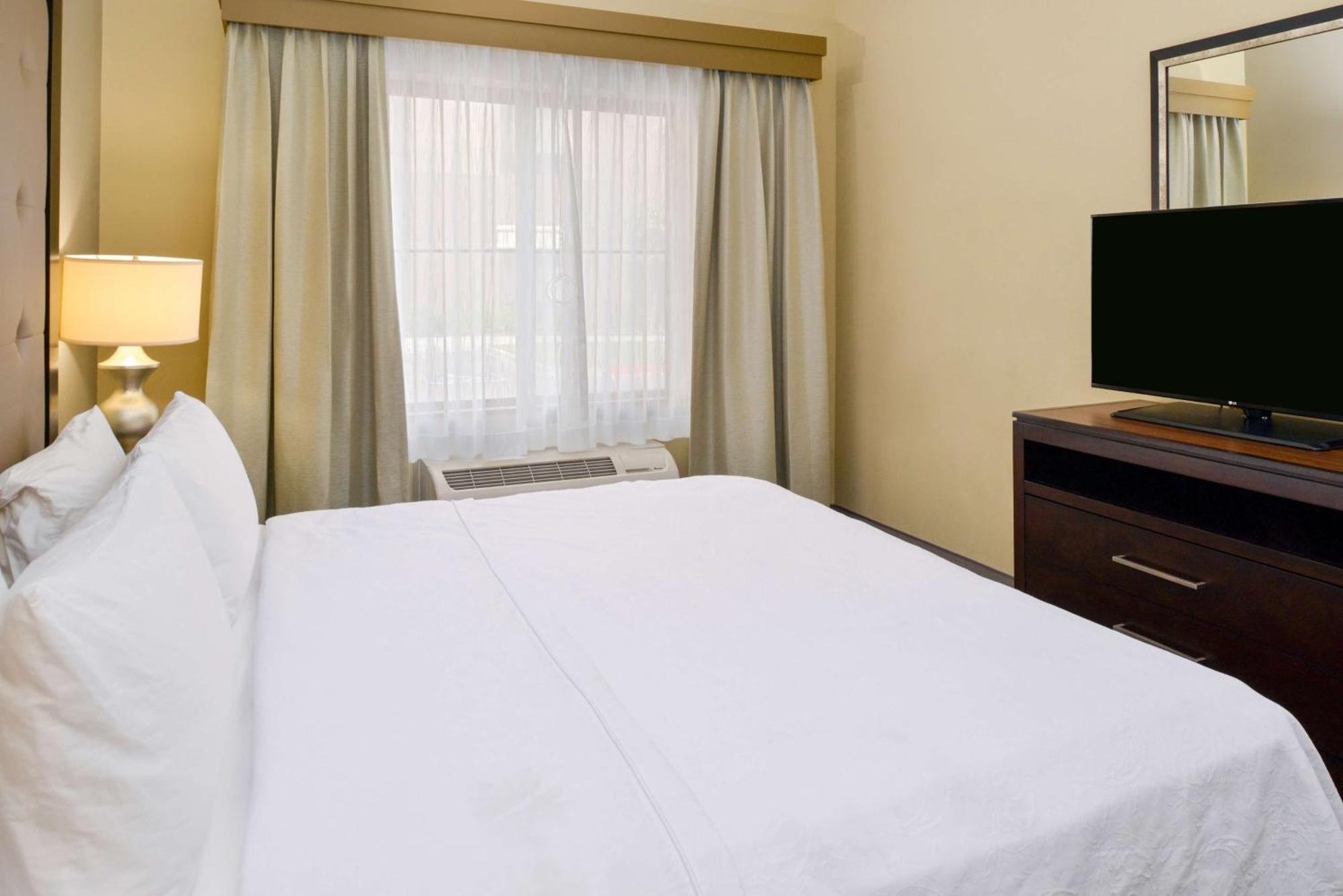 Homewood Suites By Hilton Fresno Ngoại thất bức ảnh
